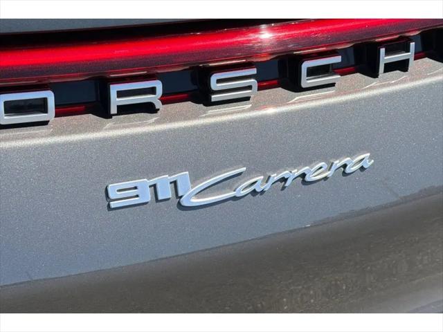 2020 Porsche 911 Carrera