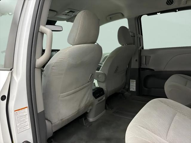 2018 Toyota Sienna LE 8 Passenger