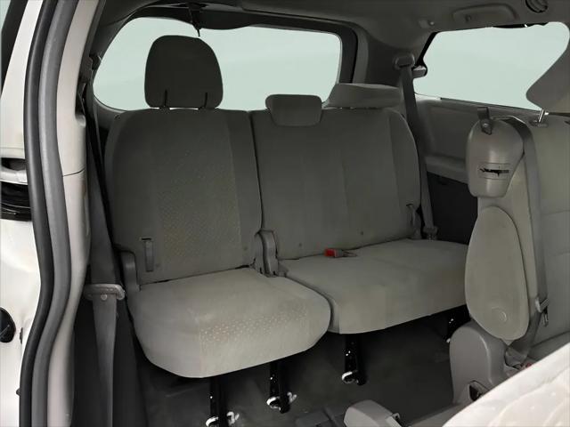2018 Toyota Sienna LE 8 Passenger