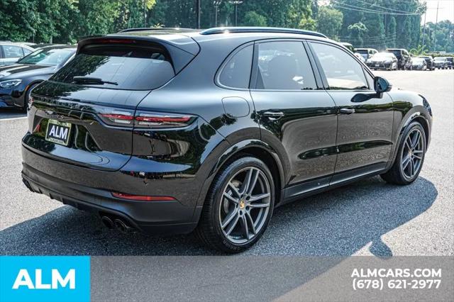 2023 Porsche Cayenne S Platinum Edition