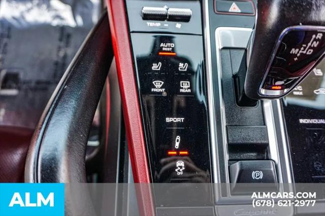 2023 Porsche Cayenne S Platinum Edition