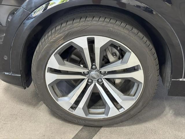 2019 Audi Q8 55 Premium