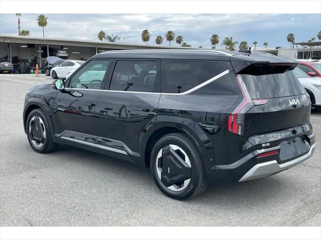 2026 Kia EV9 Land