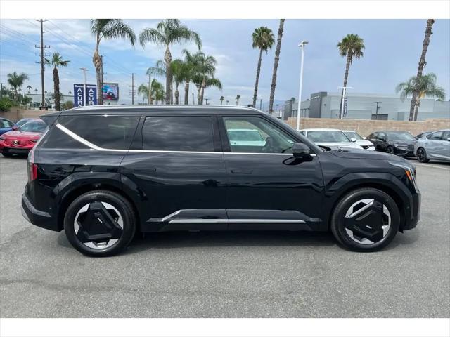 2026 Kia EV9 Land