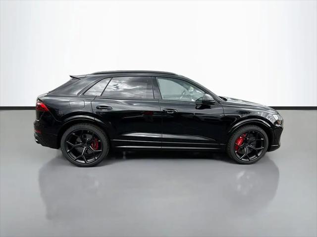 2026 Audi RS Q8 performance quattro tiptronic