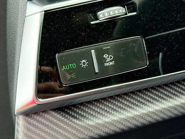 2026 Audi RS Q8 performance quattro tiptronic