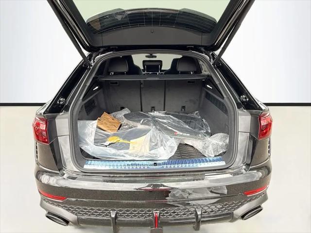 2026 Audi RS Q8 performance quattro tiptronic
