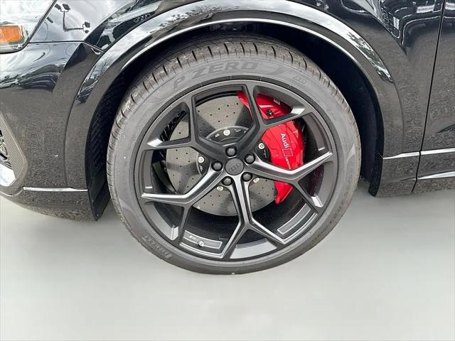 2026 Audi RS Q8 performance quattro tiptronic