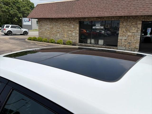 2022 Chrysler 300 Touring L AWD