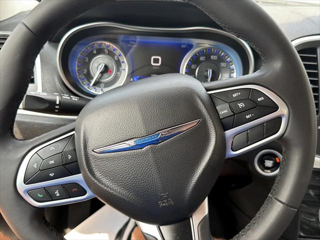 2022 Chrysler 300 Touring L AWD