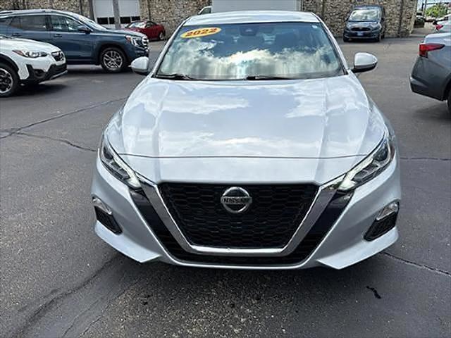 2022 Nissan Altima SV FWD