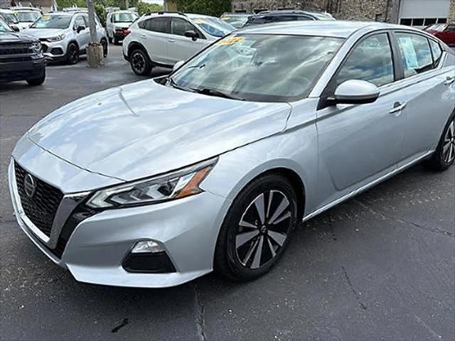 2022 Nissan Altima SV FWD