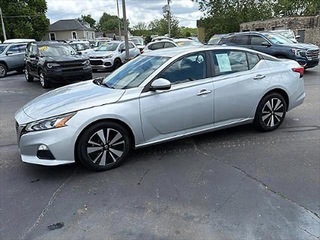 2022 Nissan Altima SV FWD
