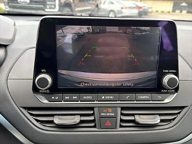 2022 Nissan Altima SV FWD