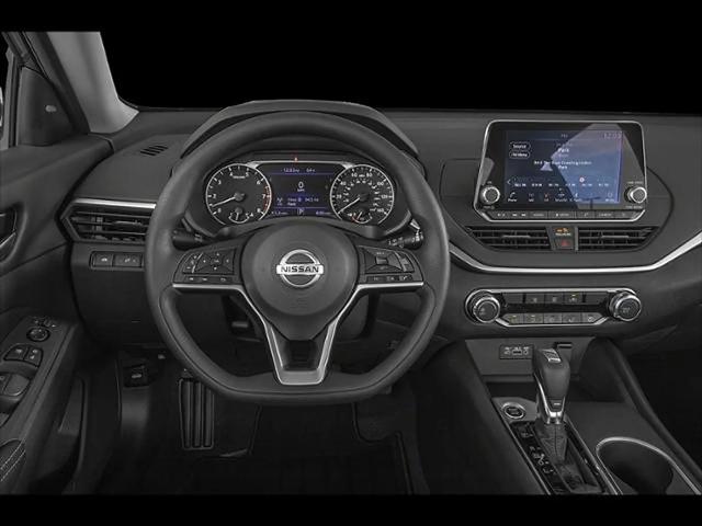 2022 Nissan Altima SV FWD