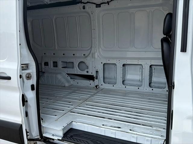 2023 Ford Transit Cargo Van T-250