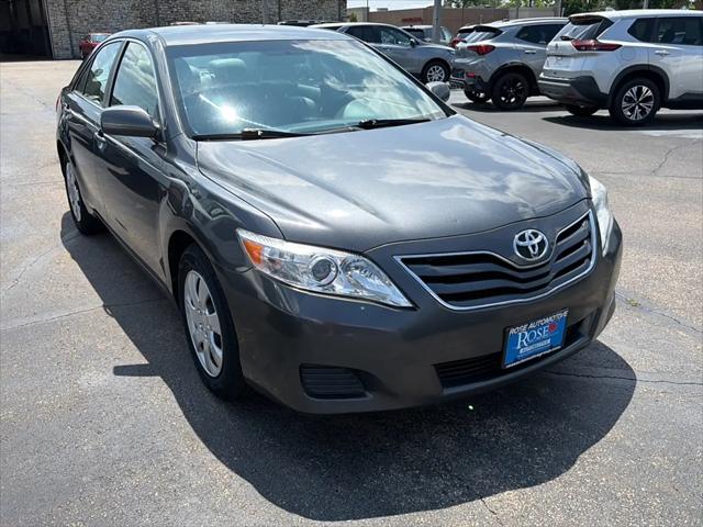 2011 Toyota Camry LE for sale in Hamilton, OH