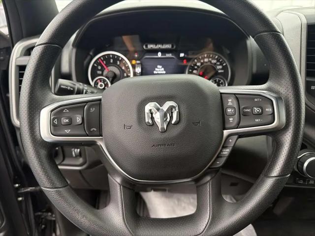 2026 Ram 1500 Warlock Crew Cab 4x4 5'7" Box
