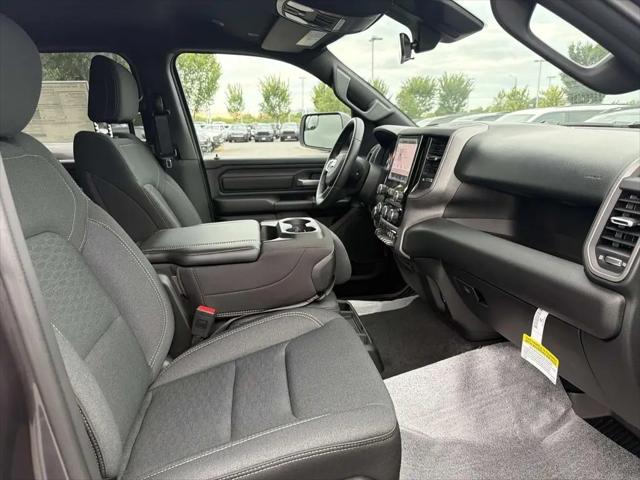 2026 Ram 1500 Warlock Crew Cab 4x4 5'7" Box