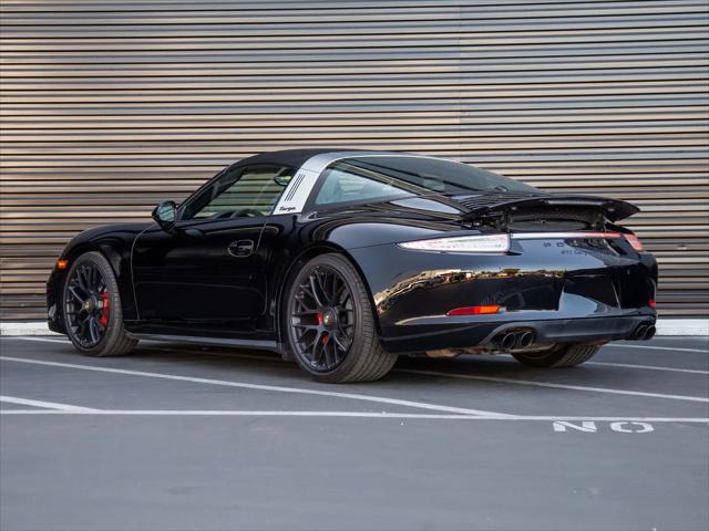 2016 Porsche 911 4 GTS