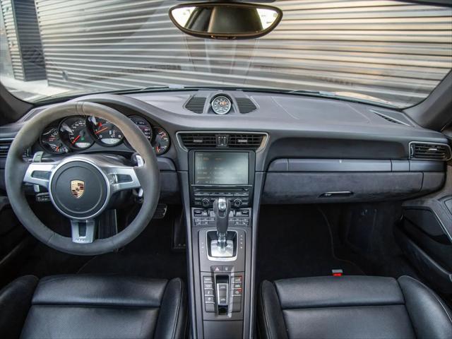 2016 Porsche 911 4 GTS