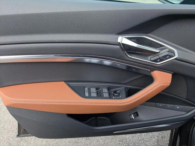 2024 Audi e-tron S line Premium Plus quattro