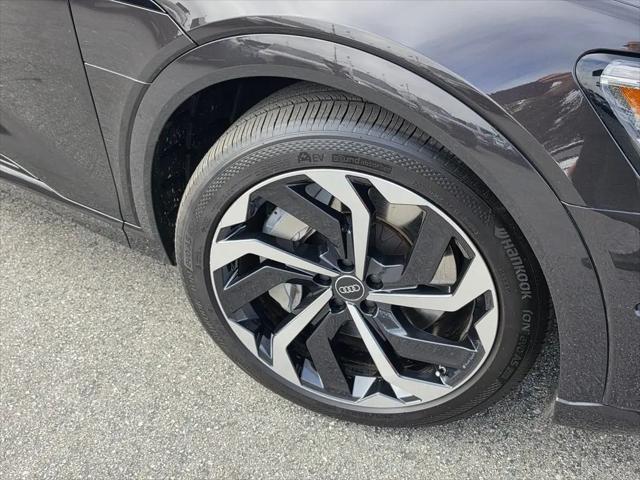2024 Audi e-tron S line Premium Plus quattro