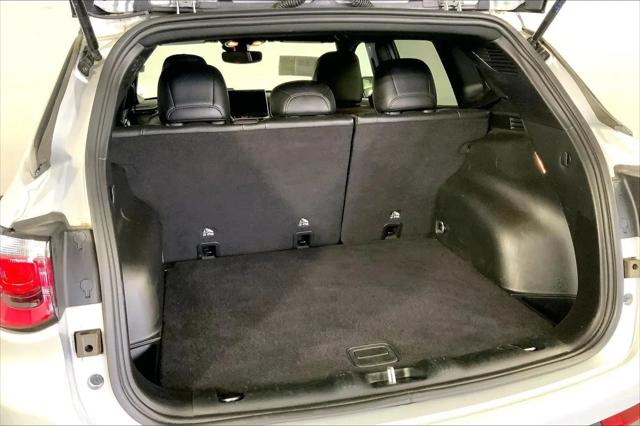 2025 Jeep Compass Trailhawk 4x4