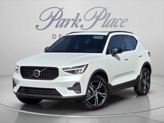 2026 Volvo XC40 Core, B5 AWD Gas (mild hybrid), Dark for sale in Dallas, TX