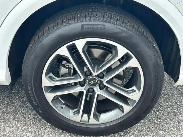 2025 Audi Q5 Premium TFSI quattro S tronic