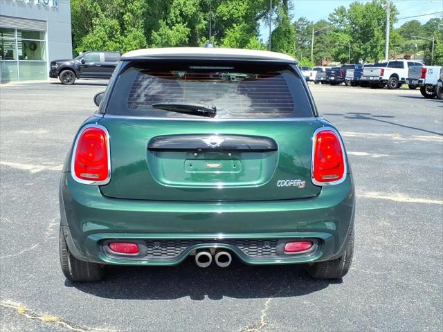 2017 MINI Hardtop Cooper S