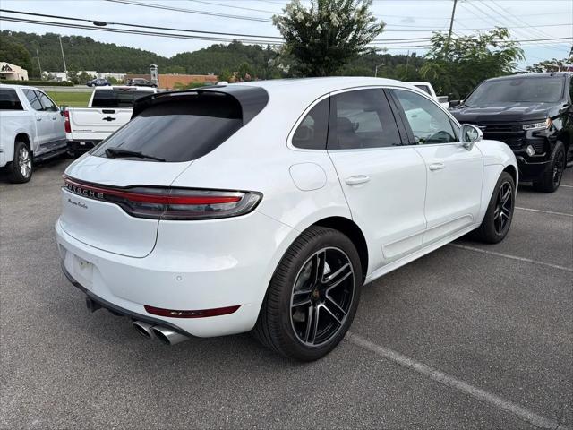 2021 Porsche Macan Turbo