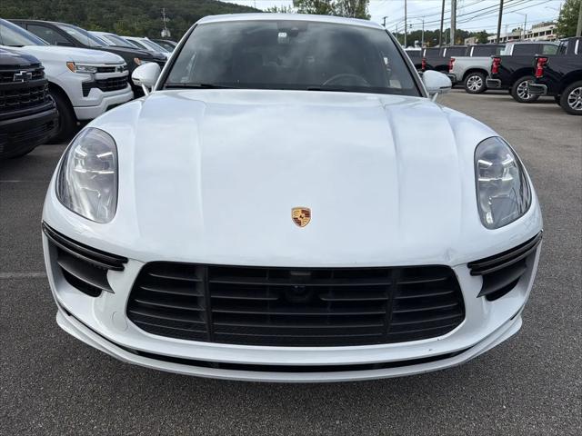 2021 Porsche Macan Turbo