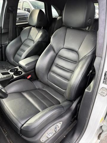 2021 Porsche Macan Turbo