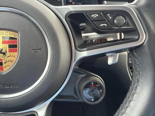2021 Porsche Macan Turbo