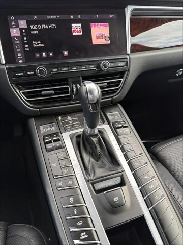 2021 Porsche Macan Turbo