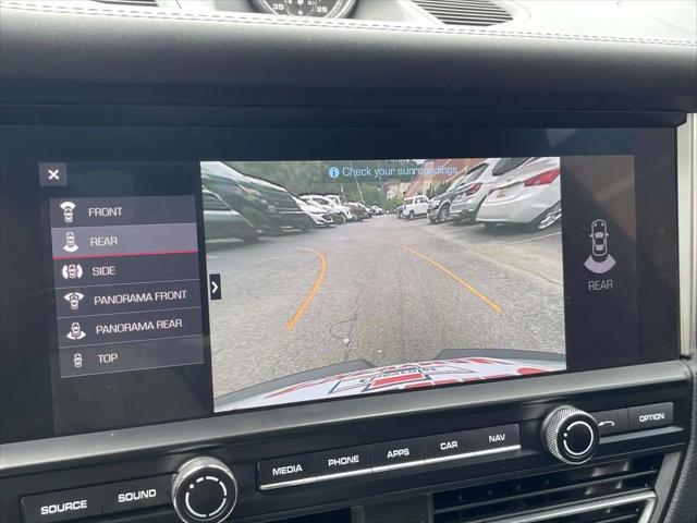 2021 Porsche Macan Turbo