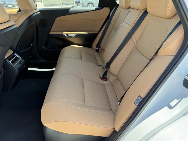 2026 Lexus ES 350 Premium