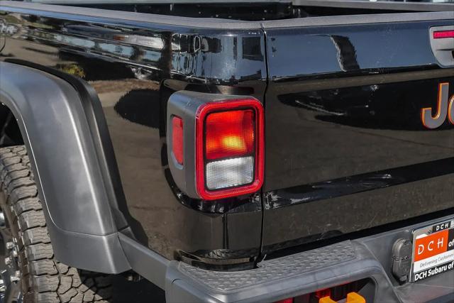2022 Jeep Gladiator Sport