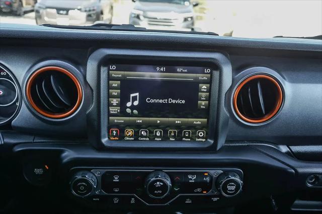 2022 Jeep Gladiator Sport
