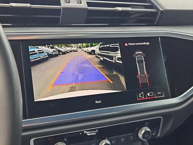 2025 Audi Q3 Premium 45 TFSI S line quattro Tiptronic