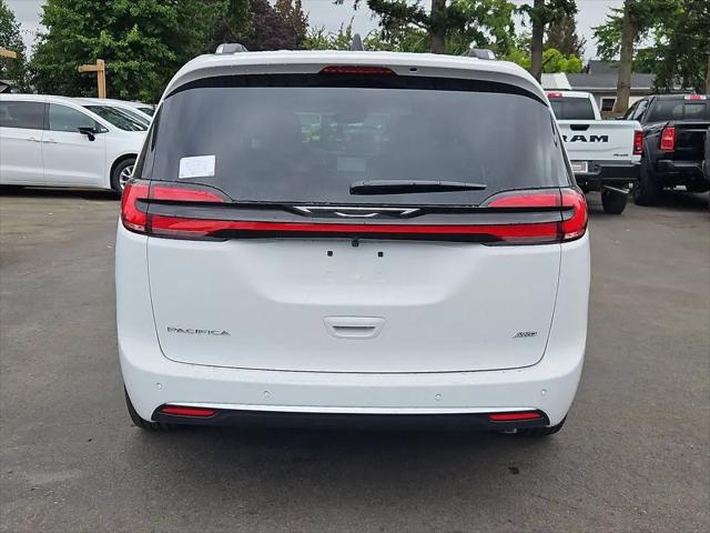 2027 Chrysler Pacifica Pinnacle AWD