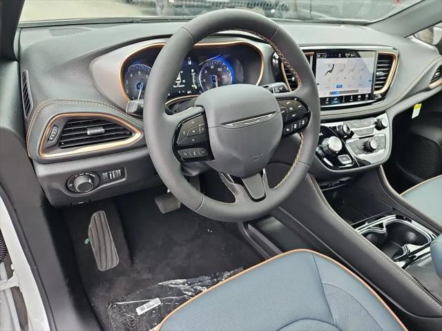 2027 Chrysler Pacifica Pinnacle AWD