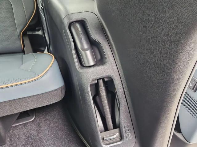 2027 Chrysler Pacifica Pinnacle AWD