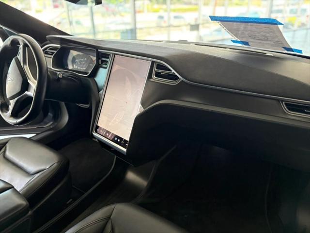 2015 Tesla Model S 85D
