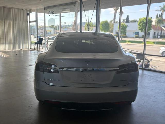 2015 Tesla Model S P85D