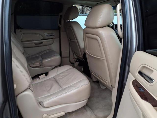 2013 Cadillac Escalade ESV Luxury