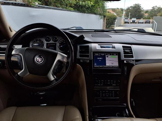 2013 Cadillac Escalade ESV Luxury