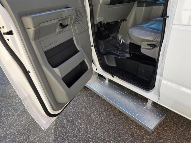 2013 Ford E-150 Commercial