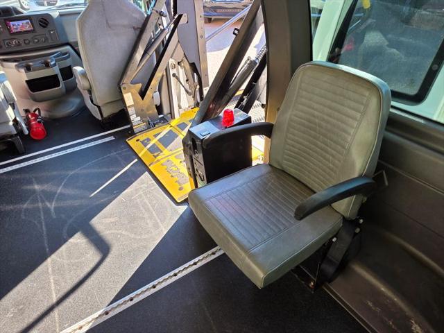 2012 Ford E-150 Recreational
